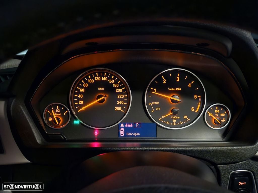 BMW 318 d Aut. — 11