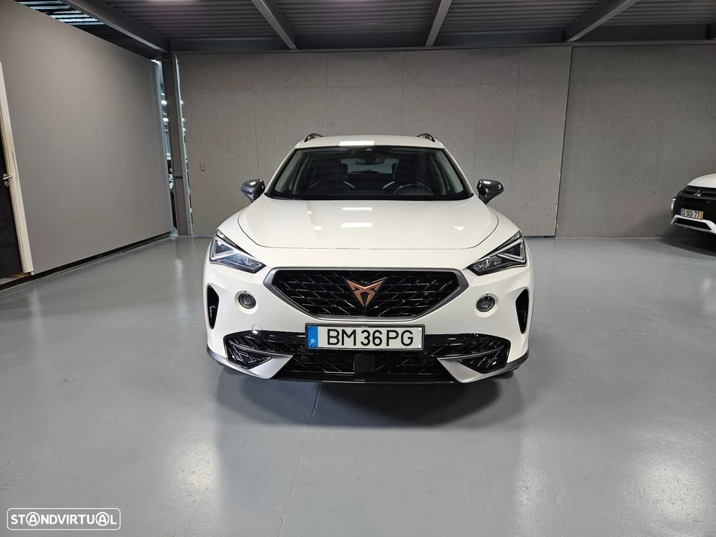 Cupra Formentor 1.4 e-Hybrid DSG Priority — 2