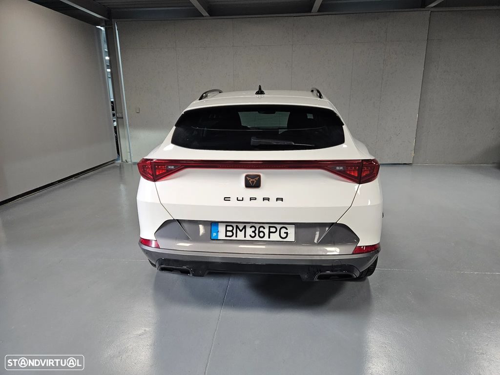 Cupra Formentor 1.4 e-Hybrid DSG Priority — 7