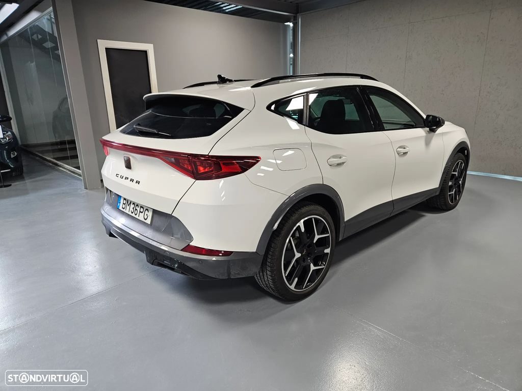 Cupra Formentor 1.4 e-Hybrid DSG Priority — 4