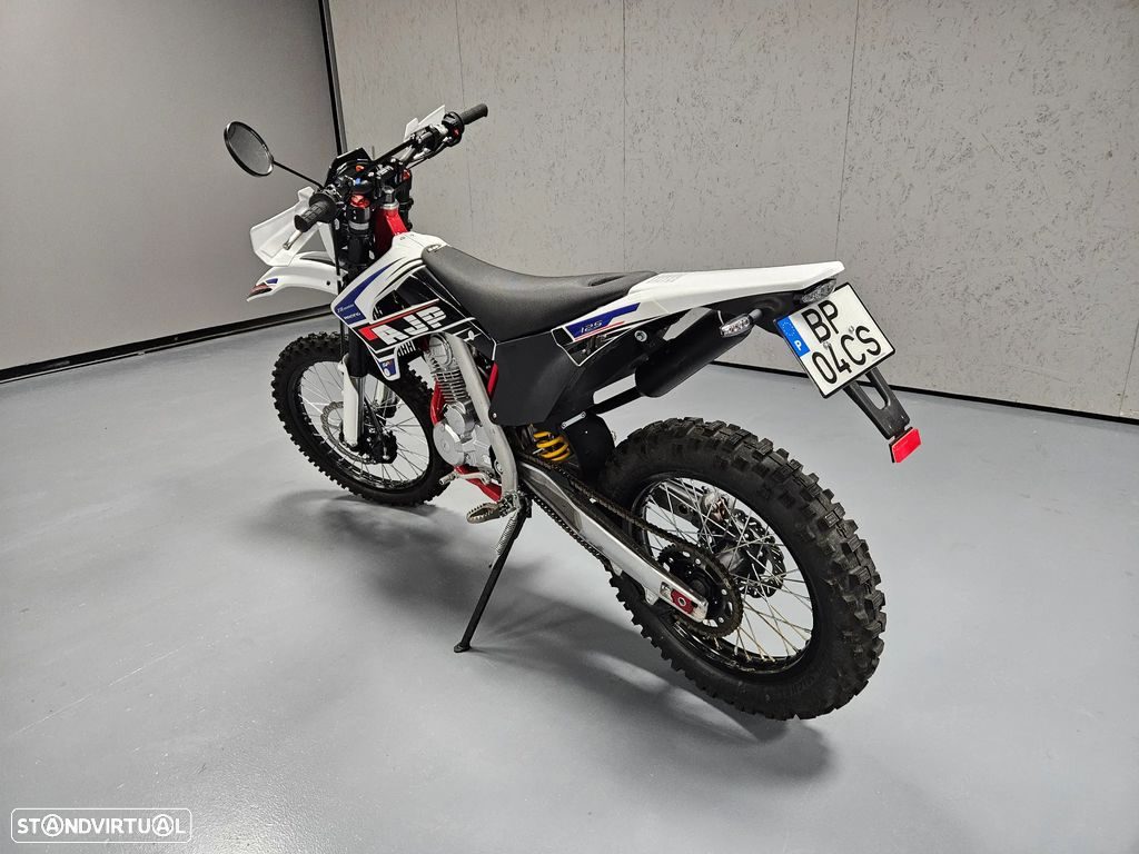 AJP 125 SPR Enduro — 5