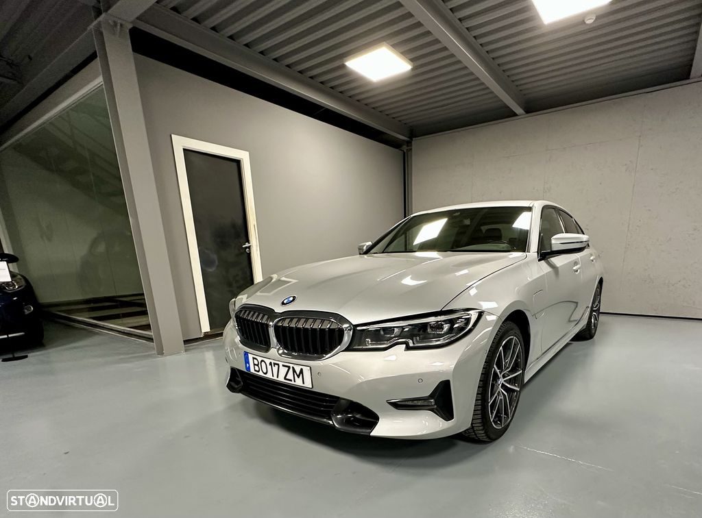 BMW 330 e Aut. Sport Line — 8