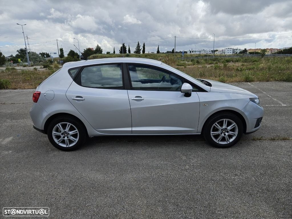 SEAT Ibiza 1.2 12V Good Stuff — 2