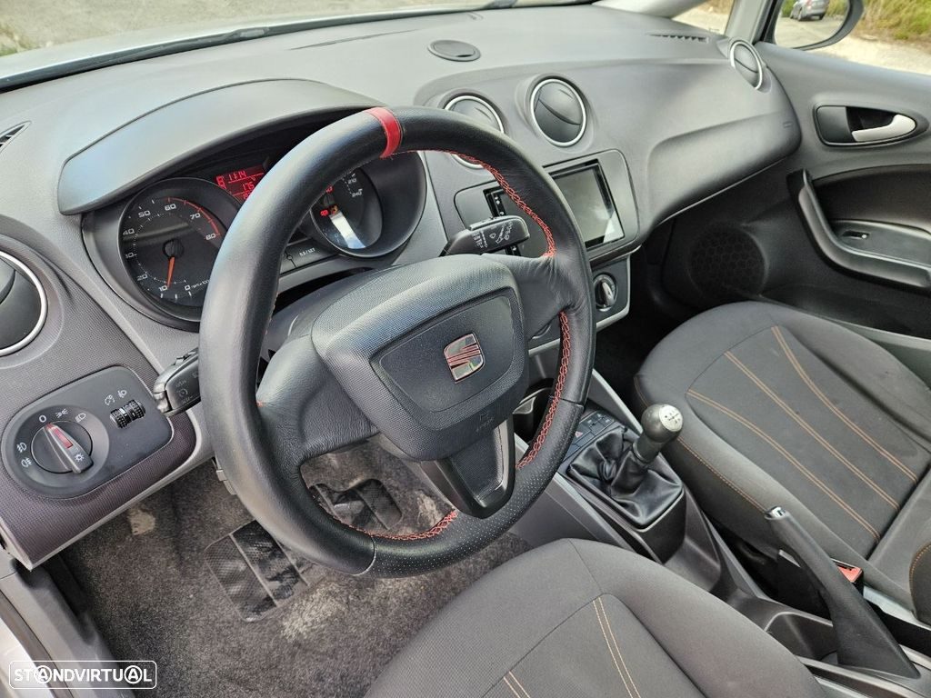 SEAT Ibiza 1.2 12V Good Stuff — 9