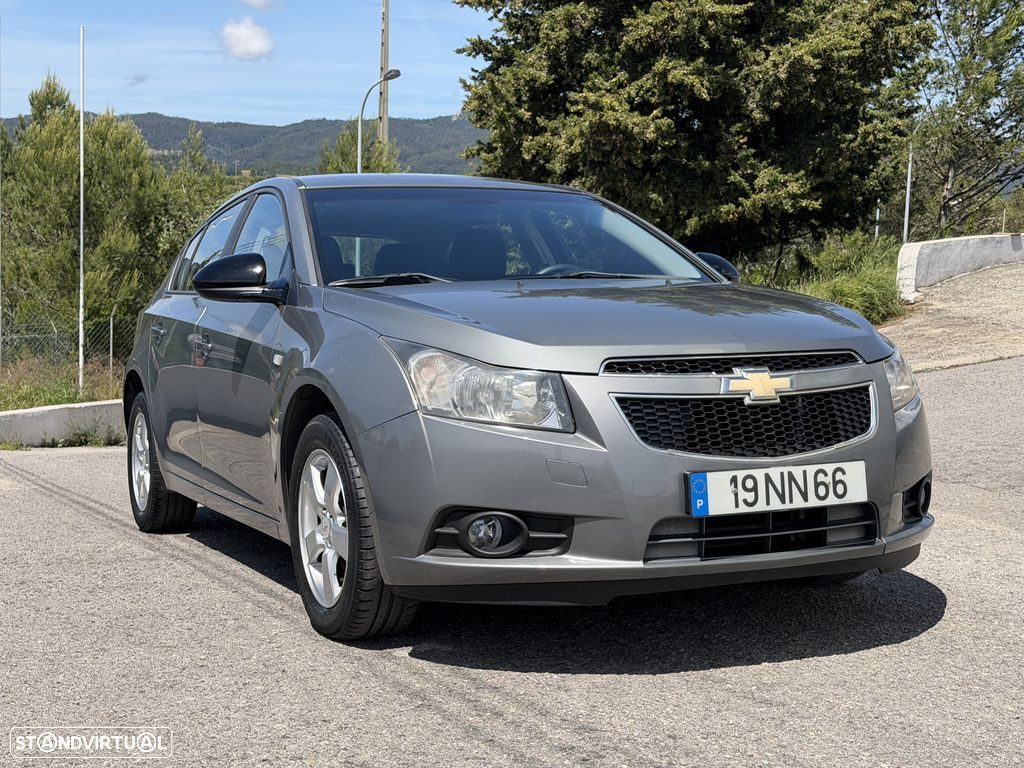 Chevrolet Cruze 1.6 LT — 4