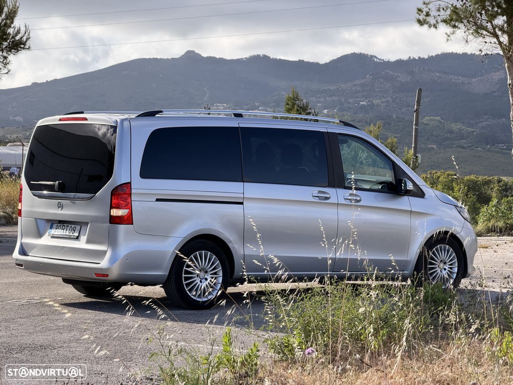 Mercedes-Benz V 220 d — 12