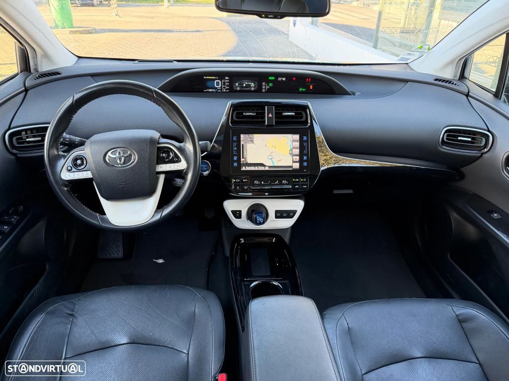 Toyota Prius 1.8 Plug-In Premium — 10