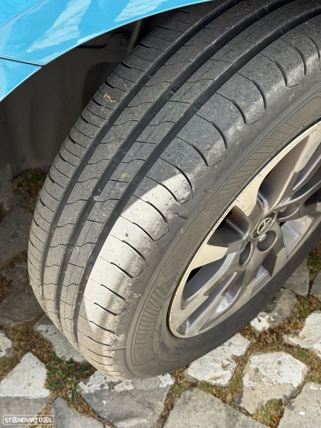 Toyota Prius 1.8 Plug-In Premium — 15