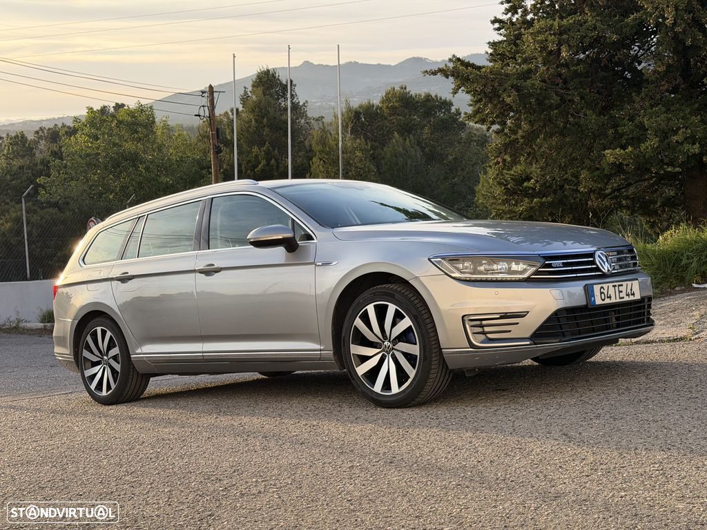 VW Passat Variant — 3