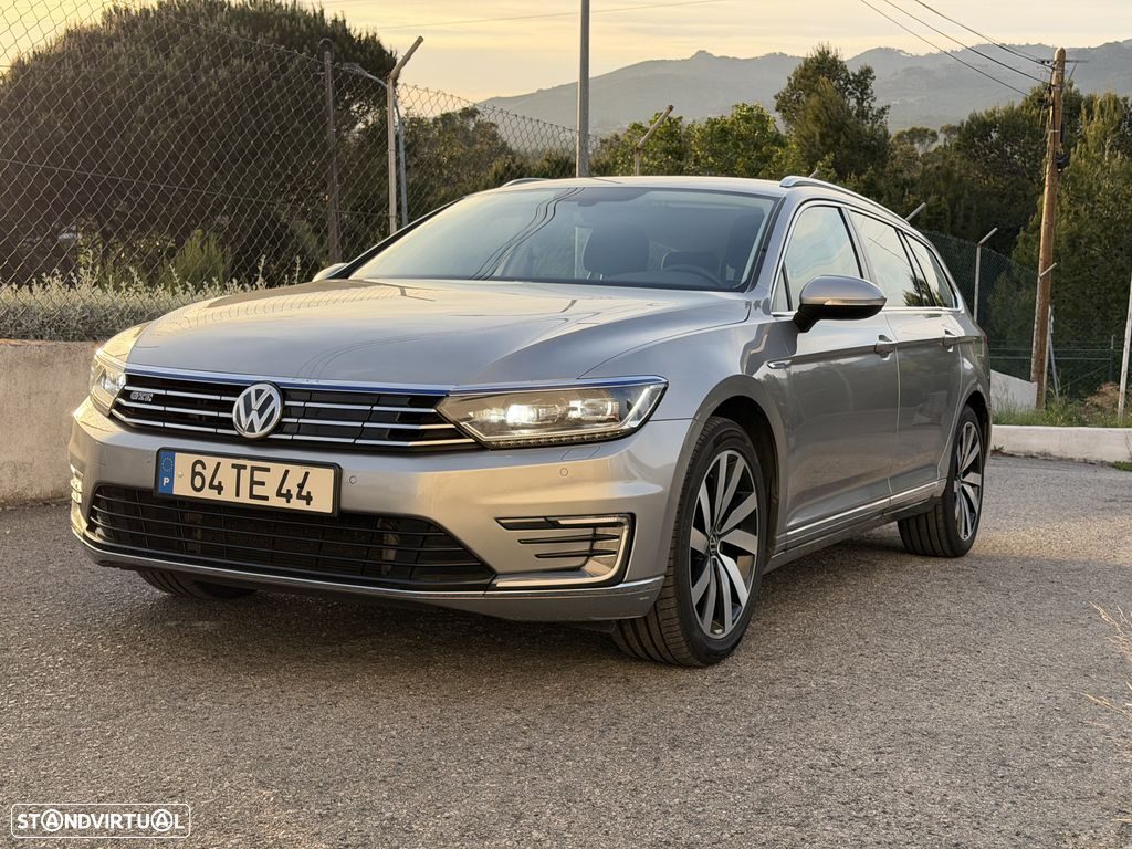 VW Passat Variant — 8