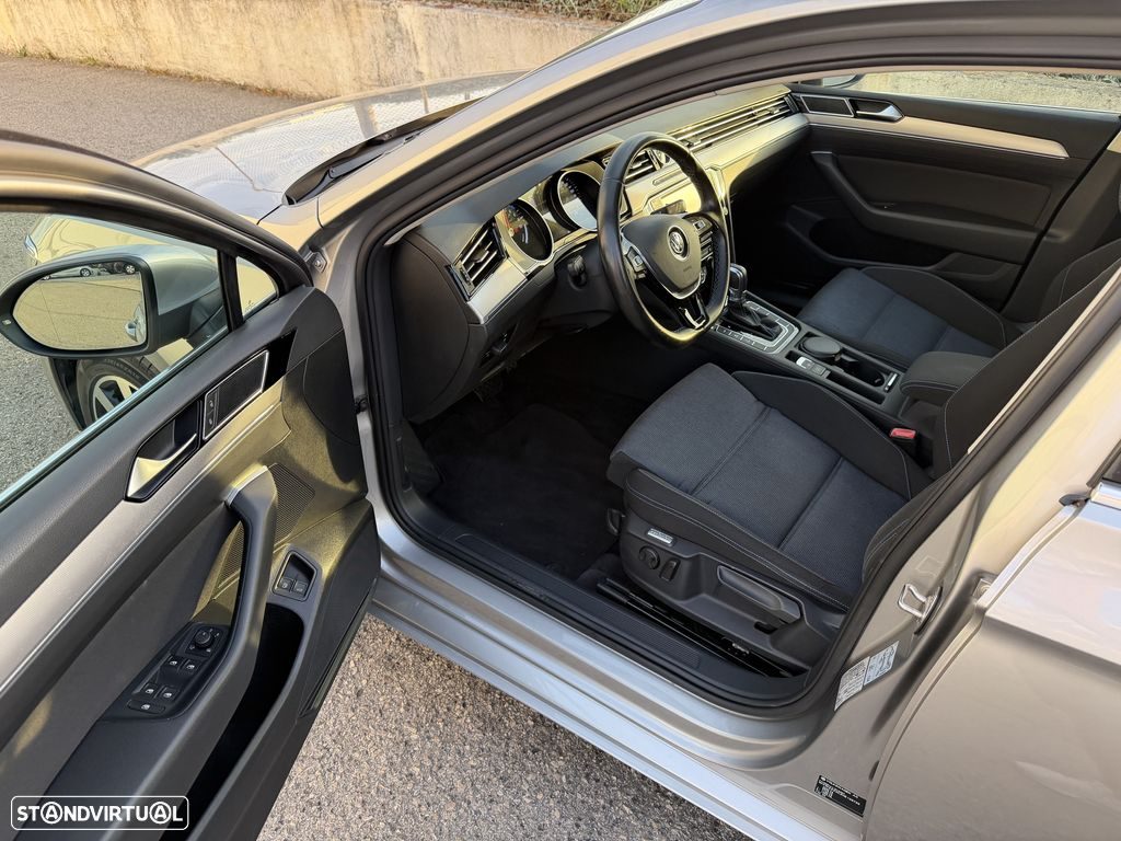 VW Passat Variant — 11