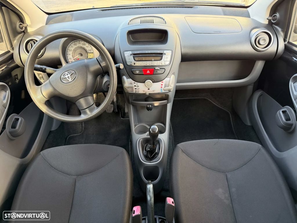 Toyota Aygo 1.0 Power Pack+AC — 9
