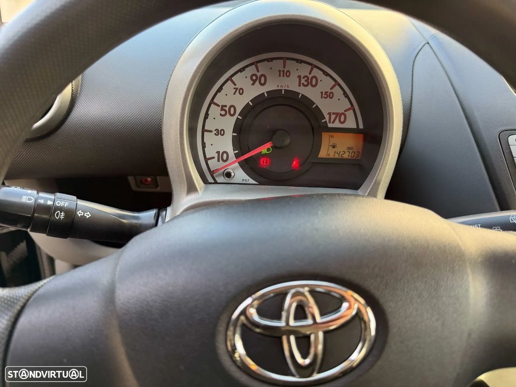 Toyota Aygo 1.0 Power Pack+AC — 10