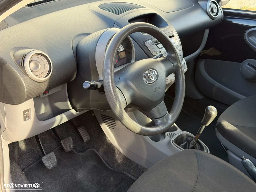 Toyota Aygo 1.0 Power Pack+AC — 14