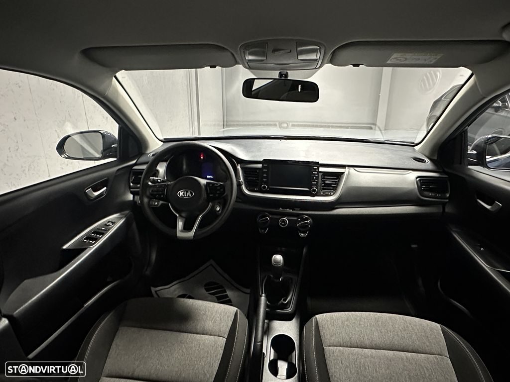 Kia Stonic 1.0 T-GDI Urban — 8