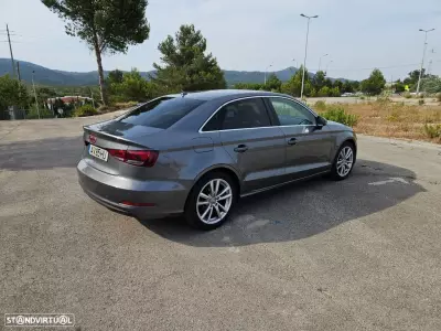 Audi A3 Limousine 1.6 TDI Limousine(clean diesel) S tronic S line Sport Pack 2015 (4/15)