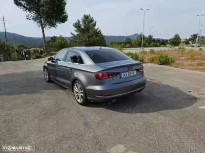 Audi A3 Limousine 1.6 TDI Limousine(clean diesel) S tronic S line Sport Pack 2015 (6/15)