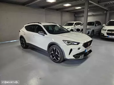 Cupra Formentor 1.4 e-Hybrid DSG Priority 2022 (3/12)