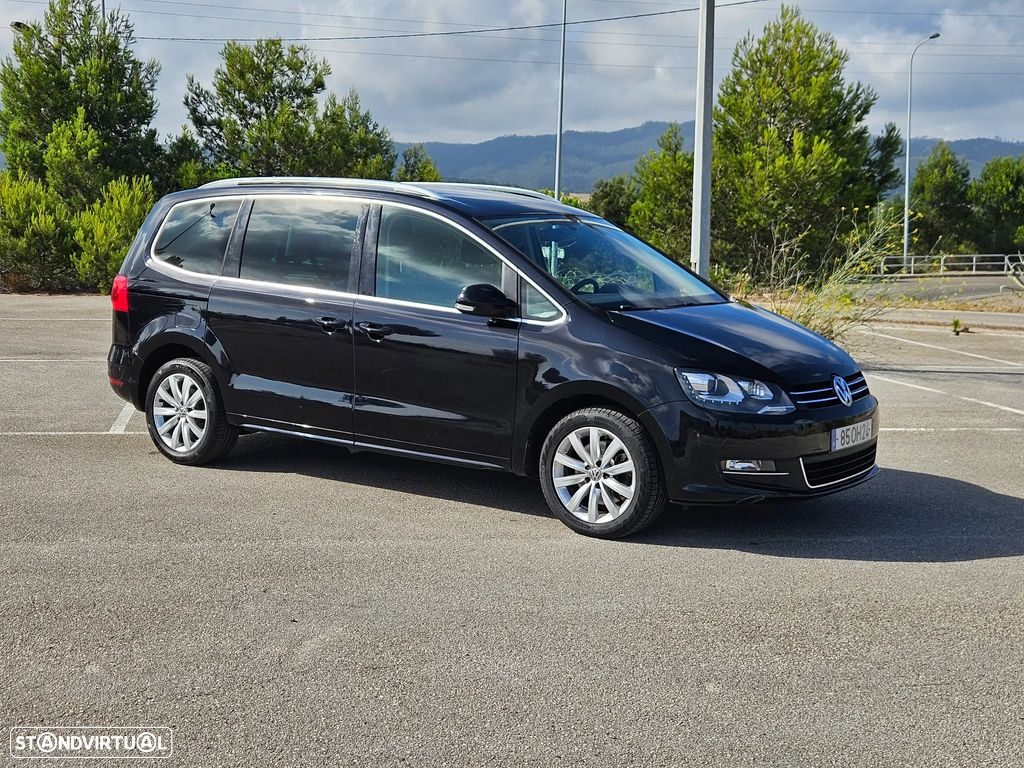 VW Sharan — usado
