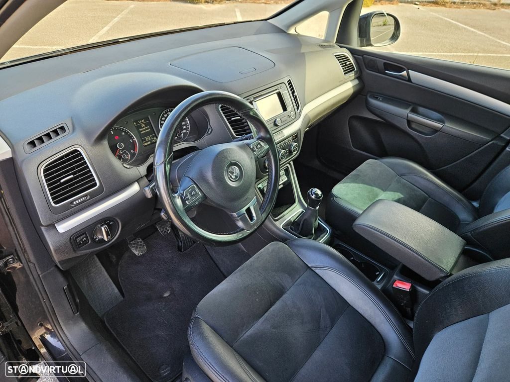 VW Sharan 2014 (14/15)